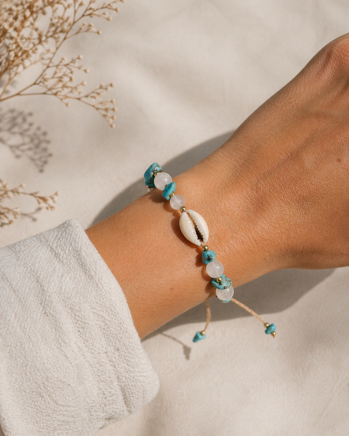 Turquoise Shell Bracelet – Adjustable